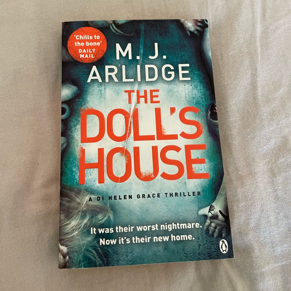 *NEW* The Dolls House